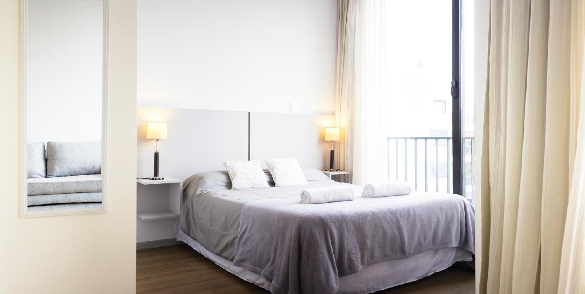 Monroe Suites Буенос Айрес Екстериор снимка